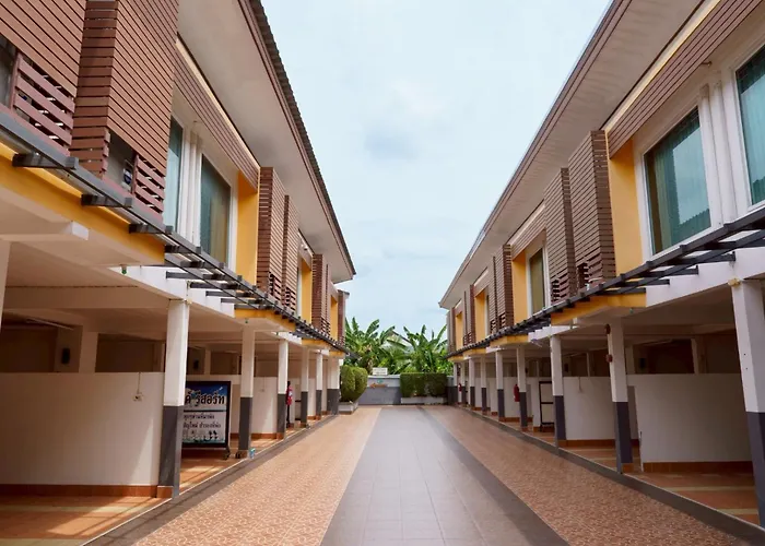 The Ring Hotel Hat Yai